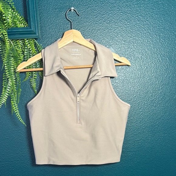 Abercrombie & Fitch Tops - YPB by Abercrombie & Fitch Women’s Sculpt Lux Workout Tank in Tan Large
